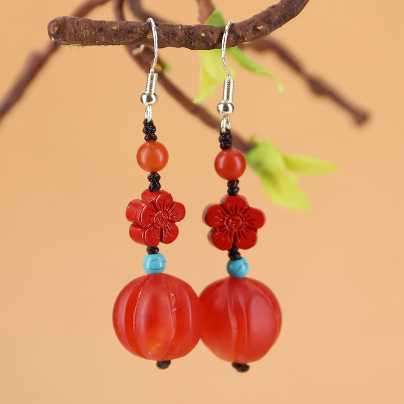 Wholesale of fashionable zircon earrings and accessories, simple and elegant earrings and accessories, women's earrings and accessories, trendy and versatile Specification image