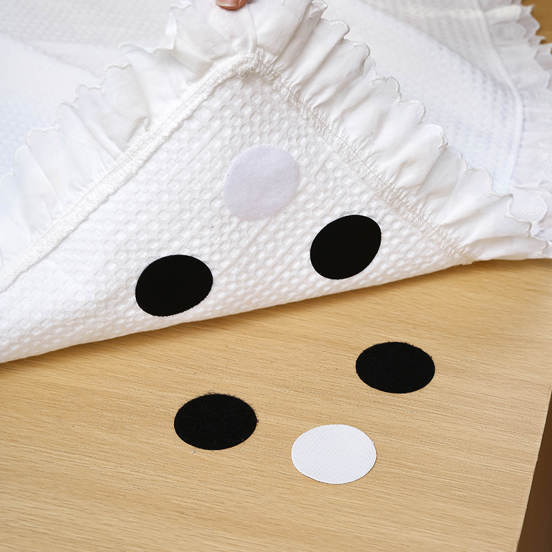 In-stock seamless sofa fixing stickers, bed sheets, carpets, tablecloths, anti-running and anti-slip Velcro, double-sided adhesive Velcro Application Scenario
