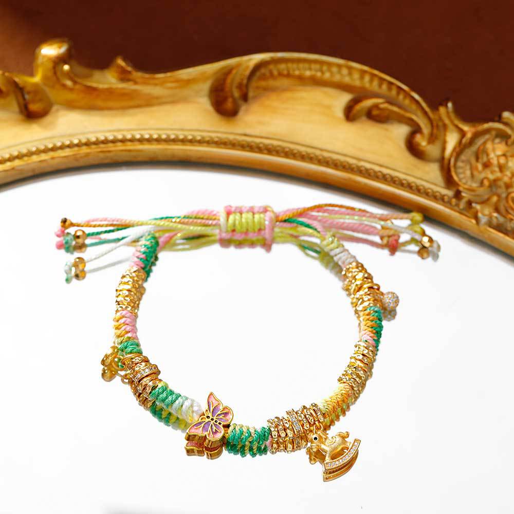 Hyacinth hand-woven colorful bracelet, a hit on Xiaohongshu and Douyin, auspicious and lucky little horse butterfly pendant jewelry, a new trend Application Scenario