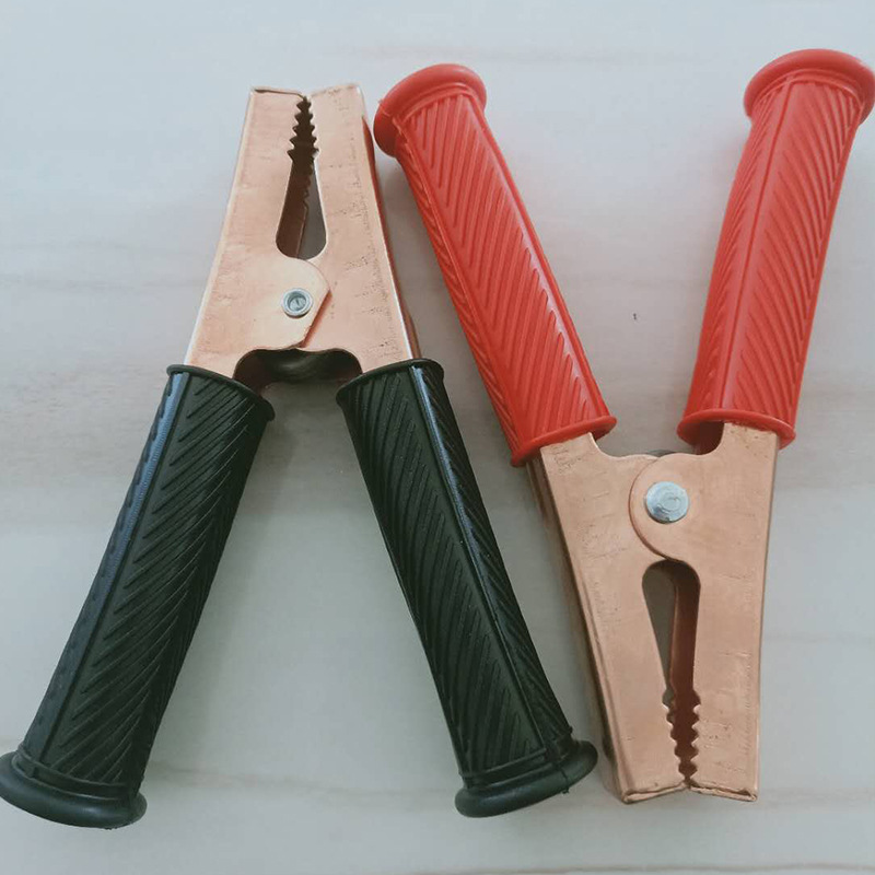 500A大电流充电夹汽车电瓶充电鳄鱼夹镀铜应急搭火电瓶夹汽车搭火产品图