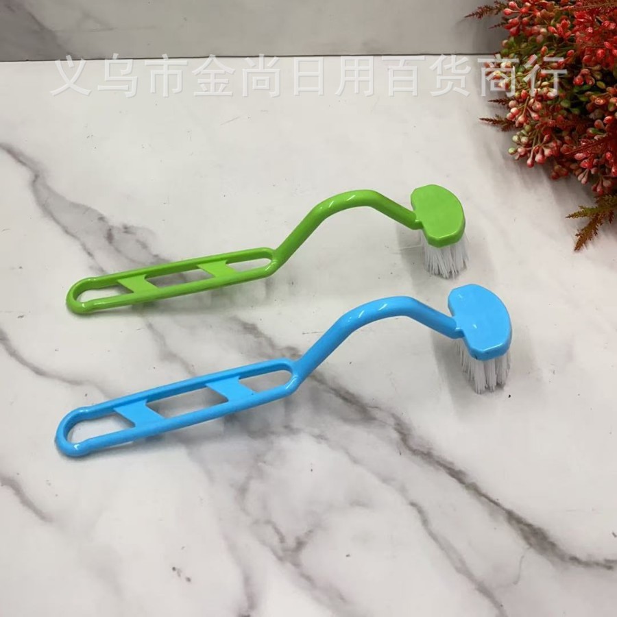Square, round, simple and mini brush for cleaning the bathroom toilet, easy to store, simple and practical cleaning brush Specification image