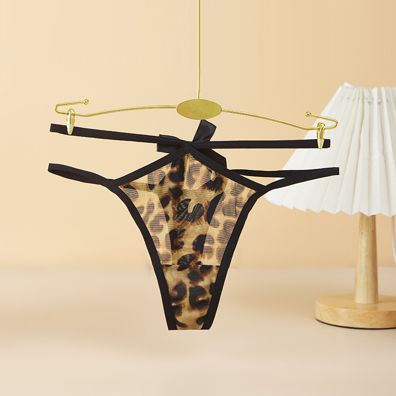 New light luxury and sexy mesh leopard print women's comfortable and breathable thin band with a hollowed-out bow, alluring T-shaped underwear Application Scenario