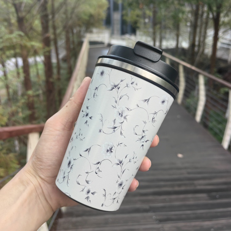 Flower-and-bird art ceramic inner liner coffee cup with high appearance level, portable stainless steel insulated and cold-water cup for both men and women