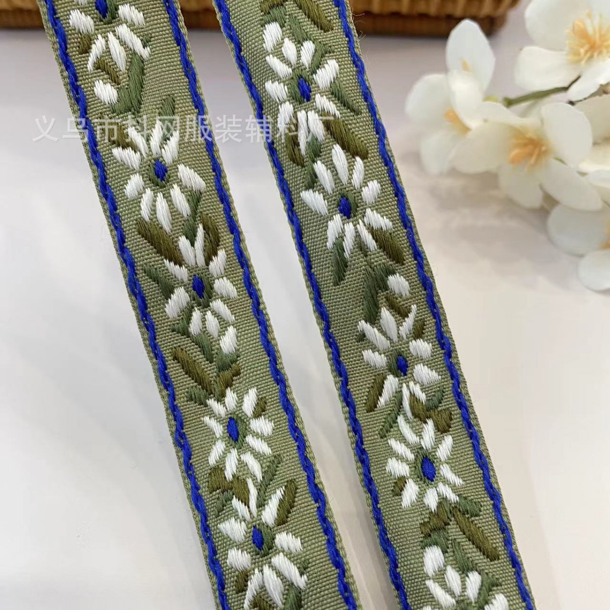 2.1cm New ethnic-style jacquard embroidery ribbon hair accessory, headwear, Hanfu performance costume accessories, bow Specification image