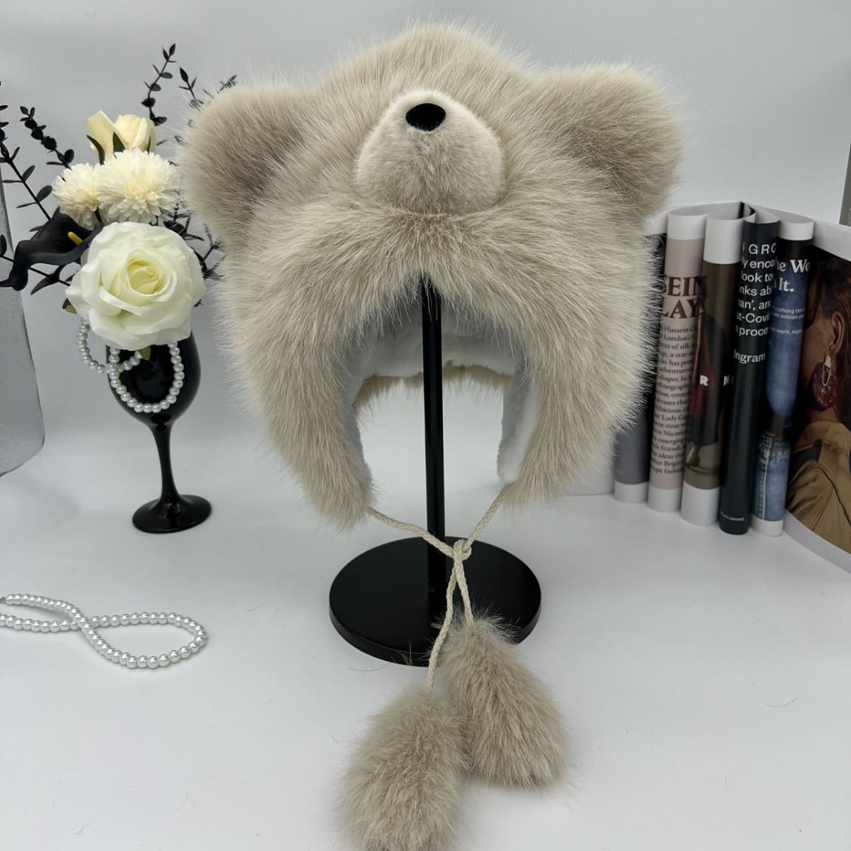 Japanese-style cute bear plush ear-protecting hat, women's winter thickened and fluffy warm hat, versatile cold-proof Lei Feng hat Specification image