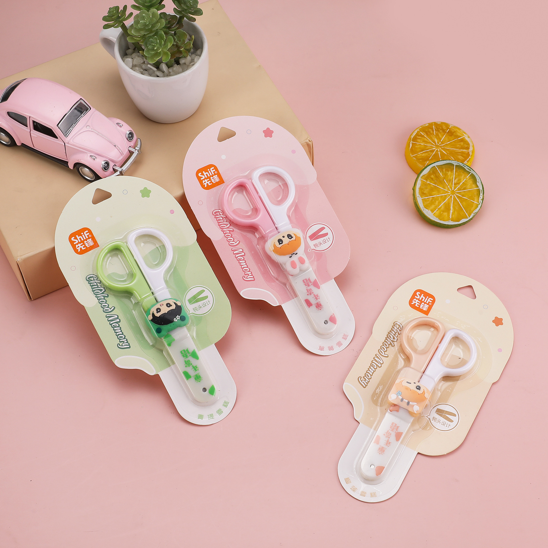 Pioneer 1254 Cartoon Student Scissors Office Art Paper-cutting Handicraft Scissors with Protective case scissors Specification image