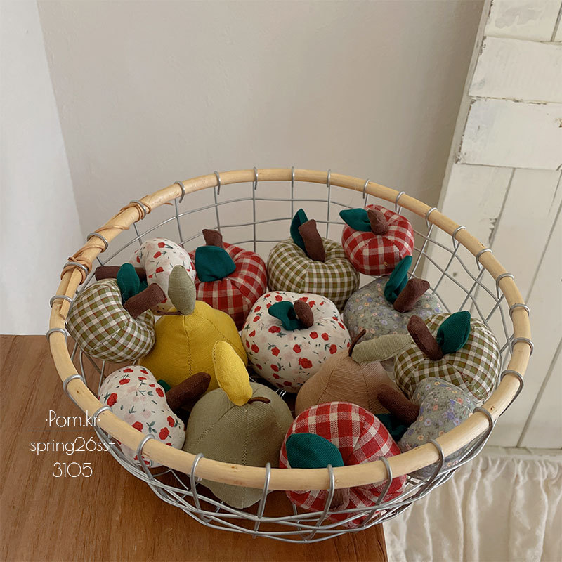 Spring new floral apple figurine, fabric handcrafted fruit-themed photography prop, InS-style room decoration item details Picture