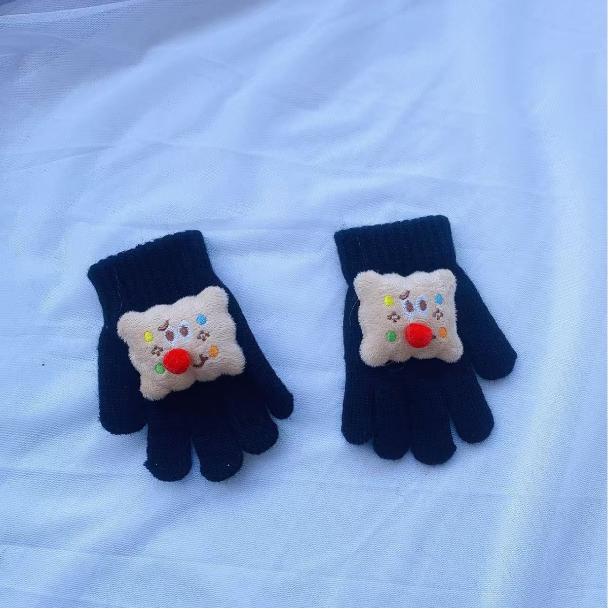 儿童卡通手套2023新款保暖防寒宝宝全指套女童男童针织秋冬五指套细节图