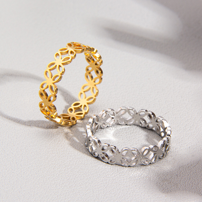 Laser-cut four-leaf flower hollowed-out titanium steel women's rings and couple rings in the style of Instagram in Japan and South Korea Specification image