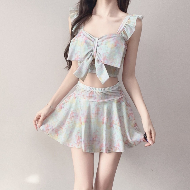 【】 Pure Desire Style Sweet Hot spring two-piece swimming swimsuit for women, conservative to hide flesh, large-sized student swimsuit for women's sports trend details Picture