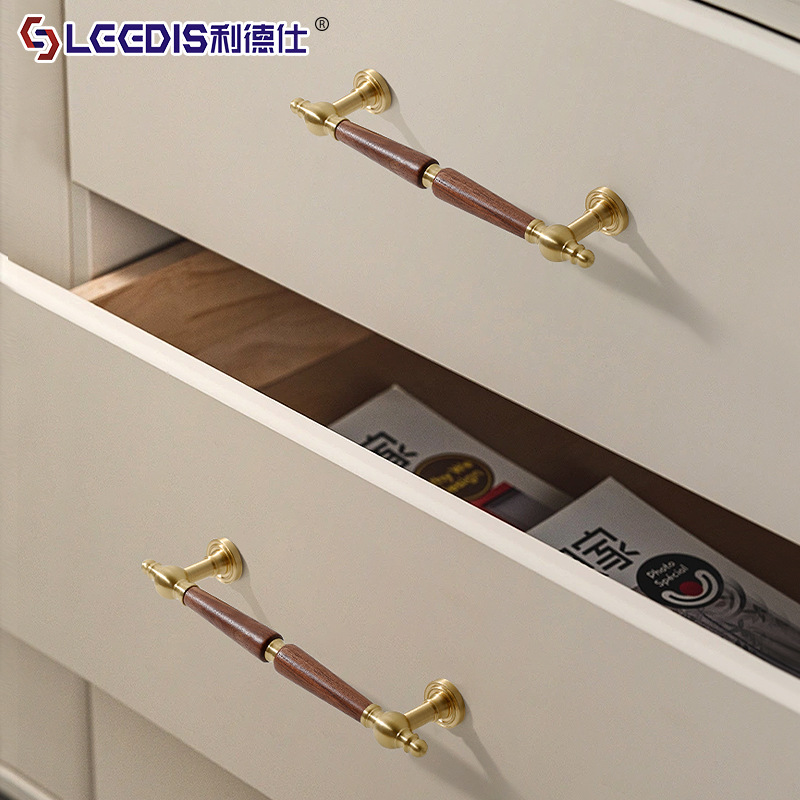 Factory direct sales of black walnut wood retro Chashi-style cabinet door handles, ancient-style solid copper wardrobe door handles Specification image