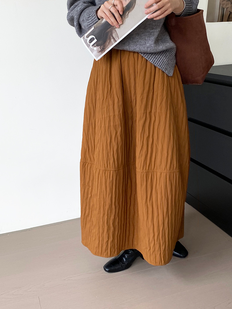 That cotton-like flower bud dress, Japanese autumn and winter quilted thread, versatile, warm and slimming half skirt, lantern dress for women, 2135-1 Application Scenario