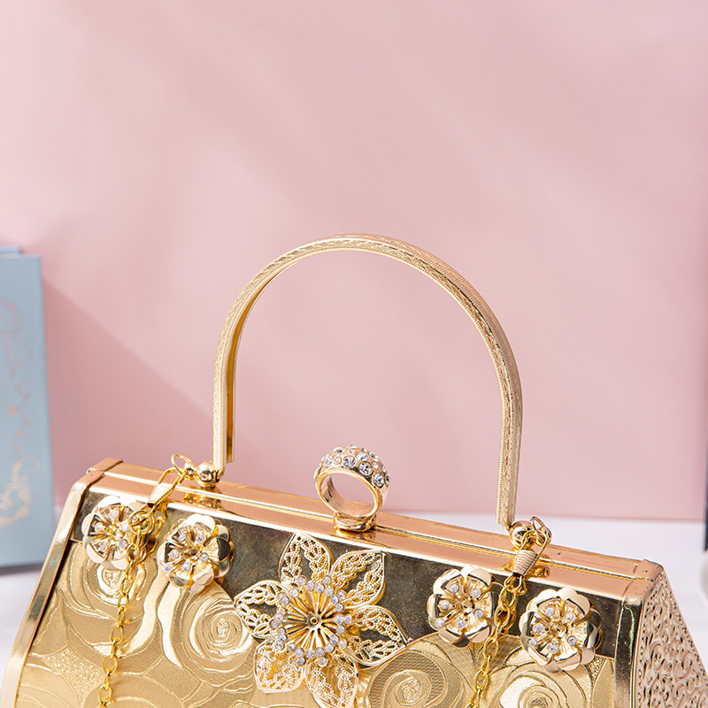 男士手提包实物图