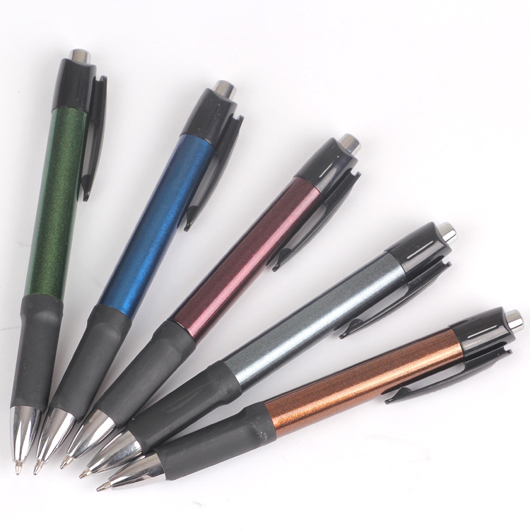 Export triangular sheath ballpoint pen, plastic jumping spray paint ballpoint pen 579C, advertising gift oil pen Specification image