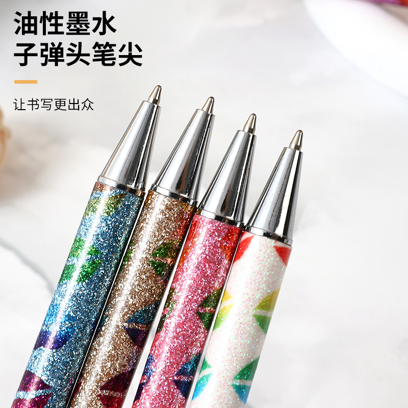 The 2023 color new type of metal ballpoint pen with lip print for the foreskin ballpoint pen and oil pen Item Picture