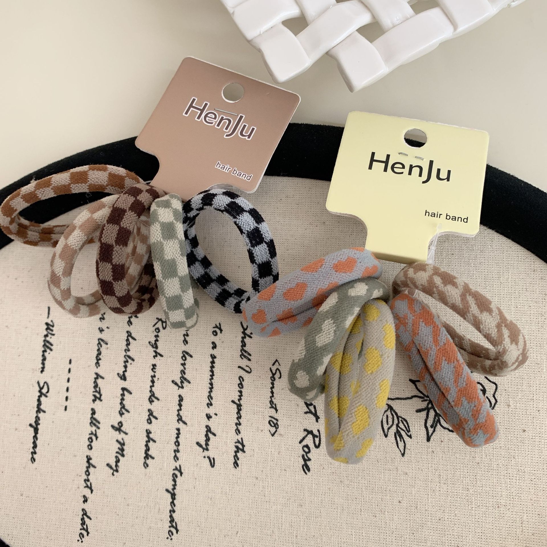 5-piece simple and seamless towel band hair tie set, versatile ponytail hair tie, high-elasticity hair tie band Specification image