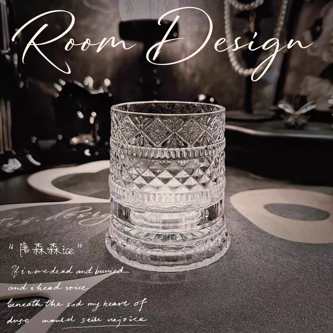 Influencers europeo ligero lujo 360 grados giratorio descompresor diamante estrella cristal copa de vino rojo copa de whisky copa de vino de mar