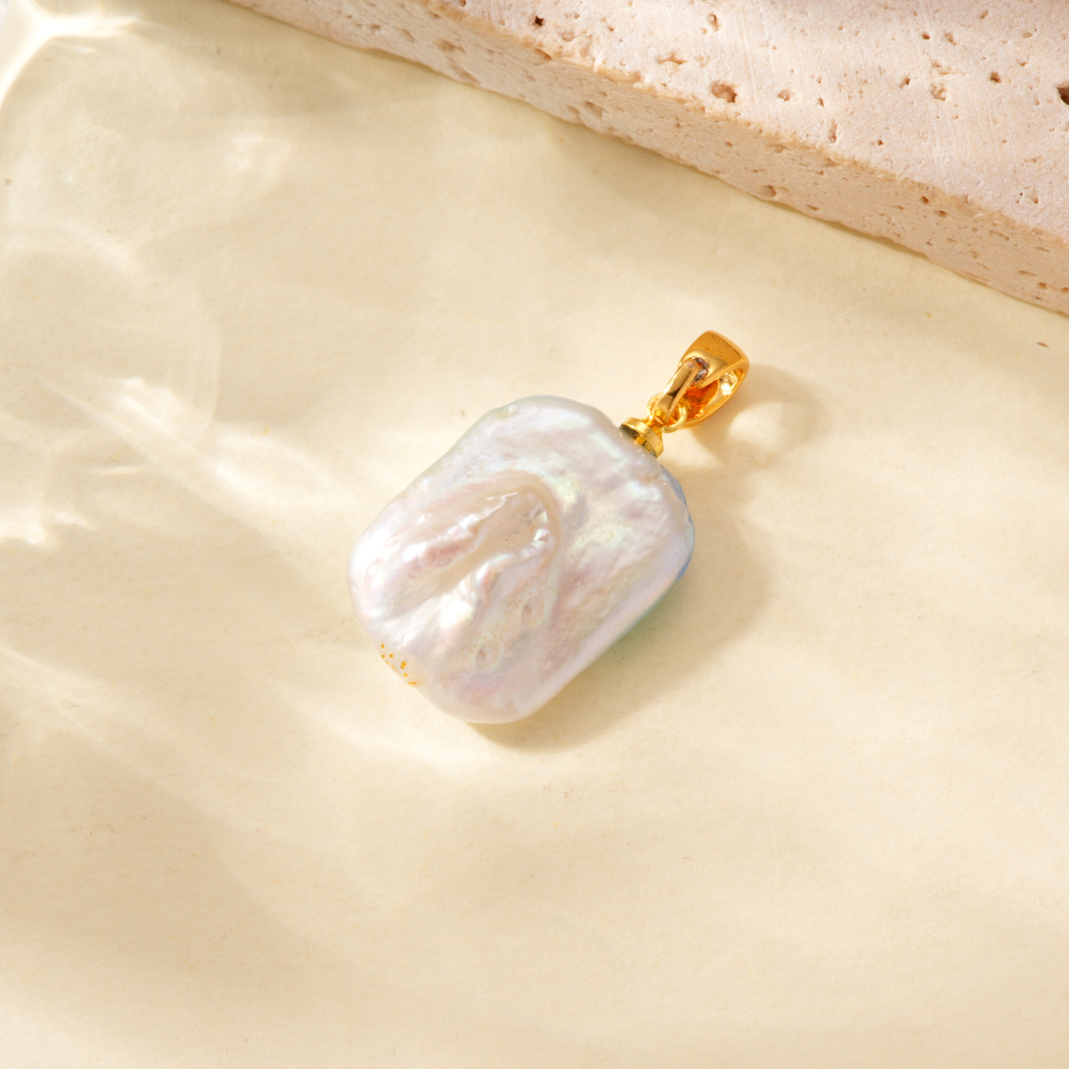 Marine oil painting style Baroque pearl pendant, 18k copper plated with real gold, color retention, high-end DIY accessory Specification image