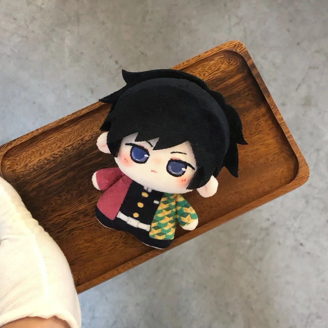 新款鬼灭之刃水柱富冈义勇属性10cm棉花娃娃可爱周边毛绒玩具挂件