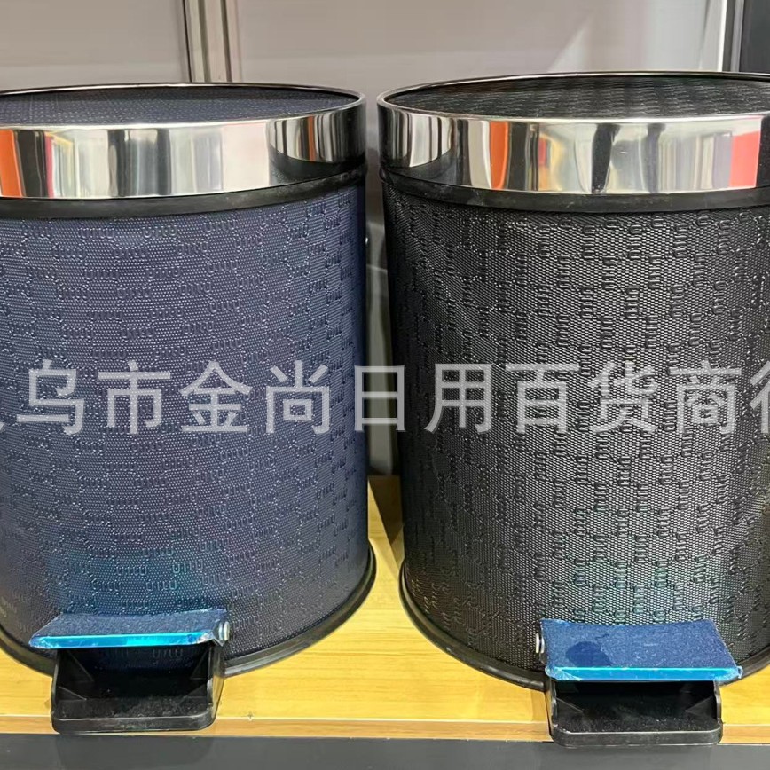 复古风家用脚踏垃圾桶2025新款厨房卫生间客厅卧室商用脚踏式纸篓产品图
