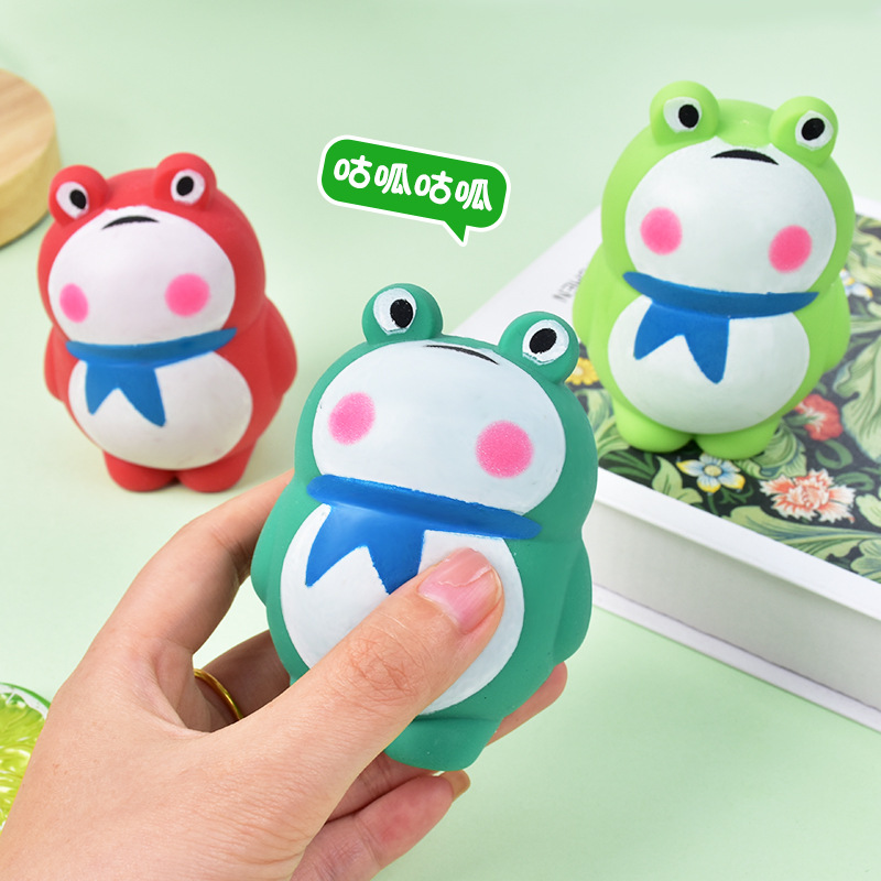 网红热卖蛋仔捏捏乐慢回弹解压青蛙发泄玩具盲盒玩具手办潮玩公仔产品图