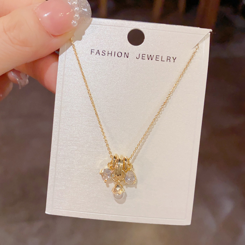 European and American cross-border personalized and fashionable design sense diamond-encrusted water drop pearl pendant necklace, simple and elegant, super sparkling collarbone chain Specification image