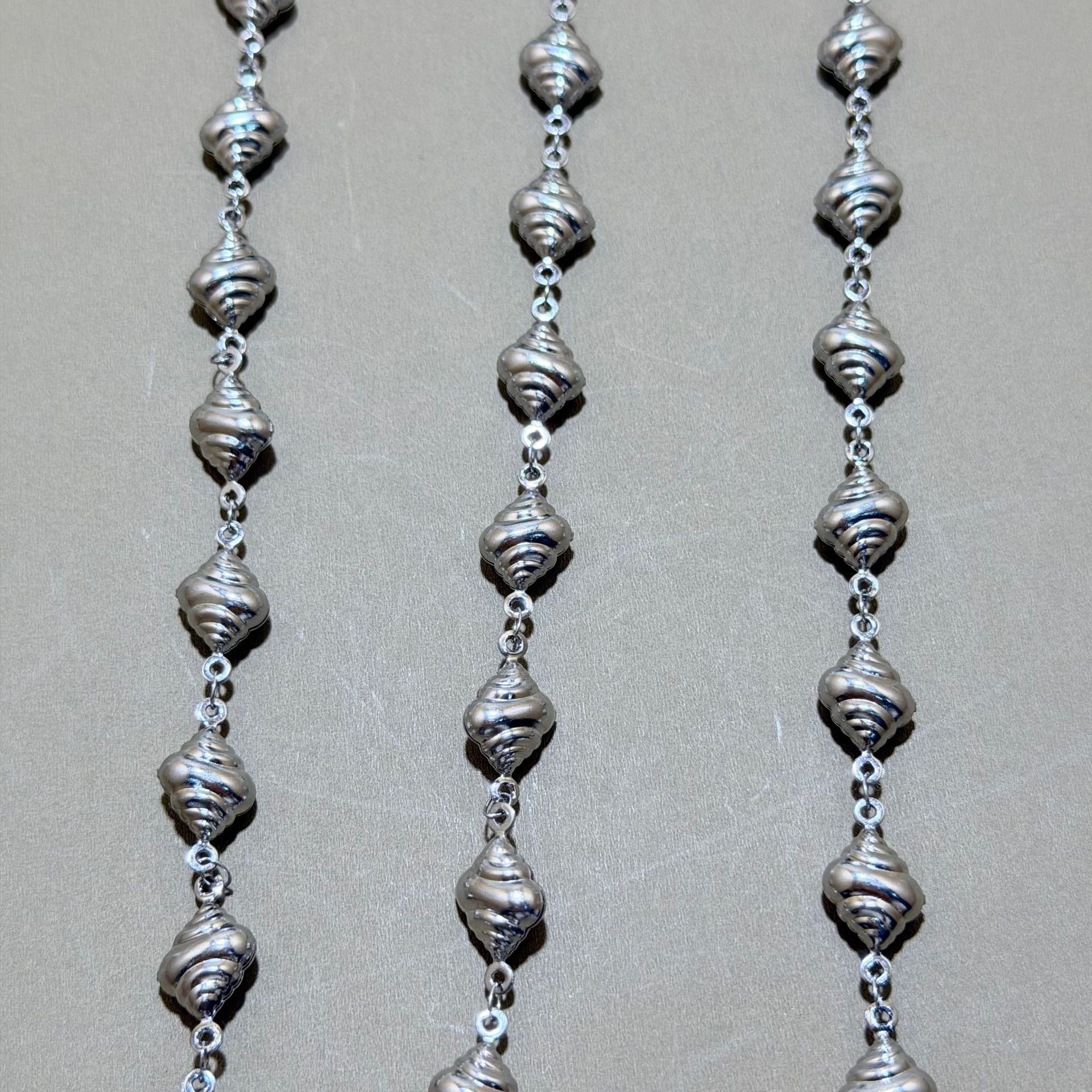 Cross-border new hollow conch chain DIY bracelet semi-finished product, retro silver jewelry handcrafted decoration loose chain wholesale Application Scenario