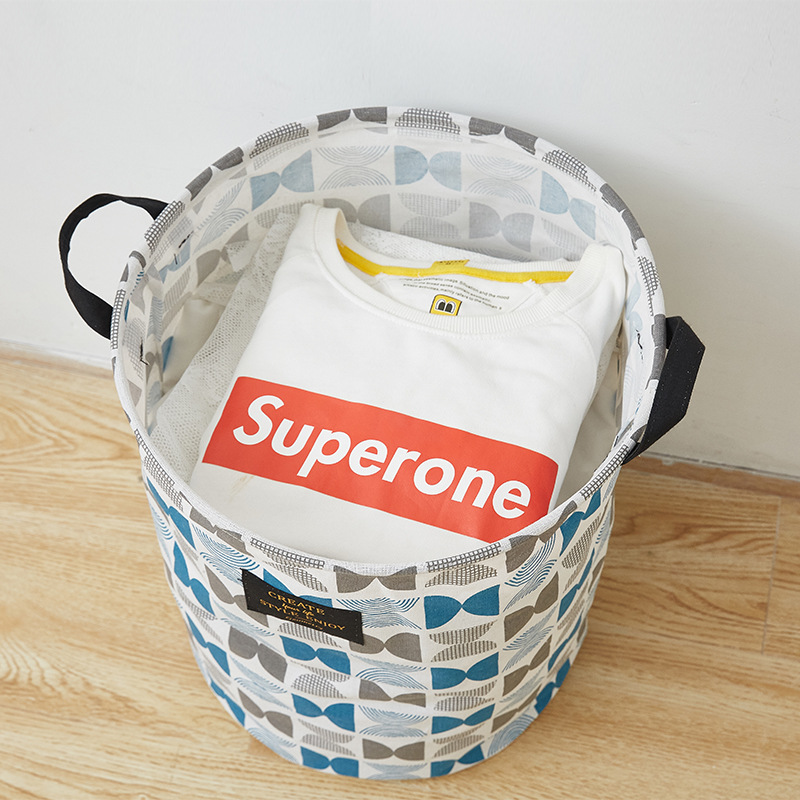 Home fabric dirty clothes basket, dirty clothes basket, folding toys, clothes storage basket for dirty clothes, storage bucket, laundry basket. The size of this linked dirty clothes basket is: diameter 35* height 45cm Application Scenario