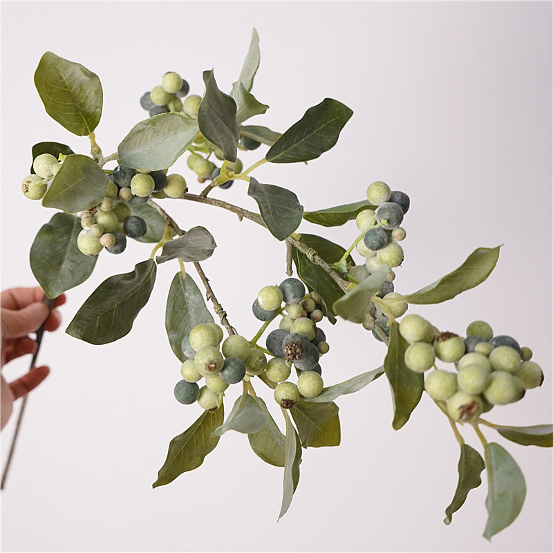 北欧风仿真红果子圣诞装饰果子泡粒果手感果带叶田园野趣果子摄影