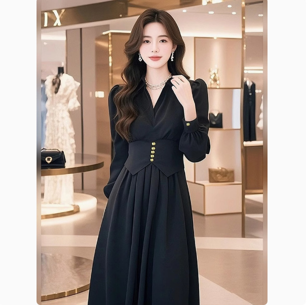 Autumn and winter light luxury French V-neck style, large-sized casual, waist-cinching and slimming, high-waisted women's clothing, slightly plump, popular online dress