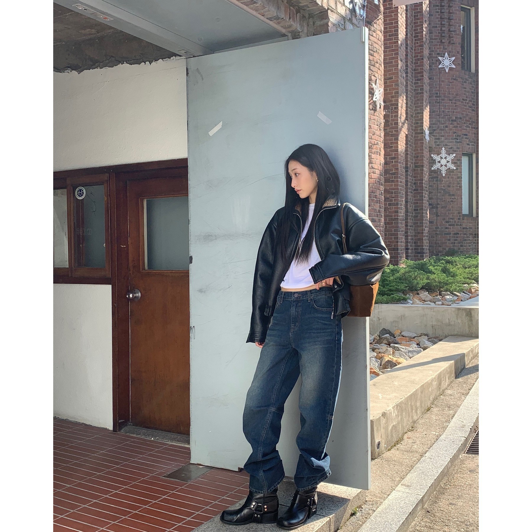 现 2025冬季新款韩国设计师low cl*ssic复古水洗磨毛牛仔裤