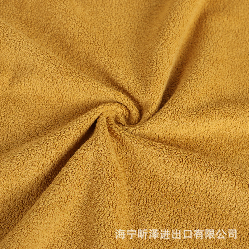 Velvet fabric warp knitted short plush fabric, Niss velvet fabric sofa fabric, pet toy fabric, decorative fabric Application Scenario