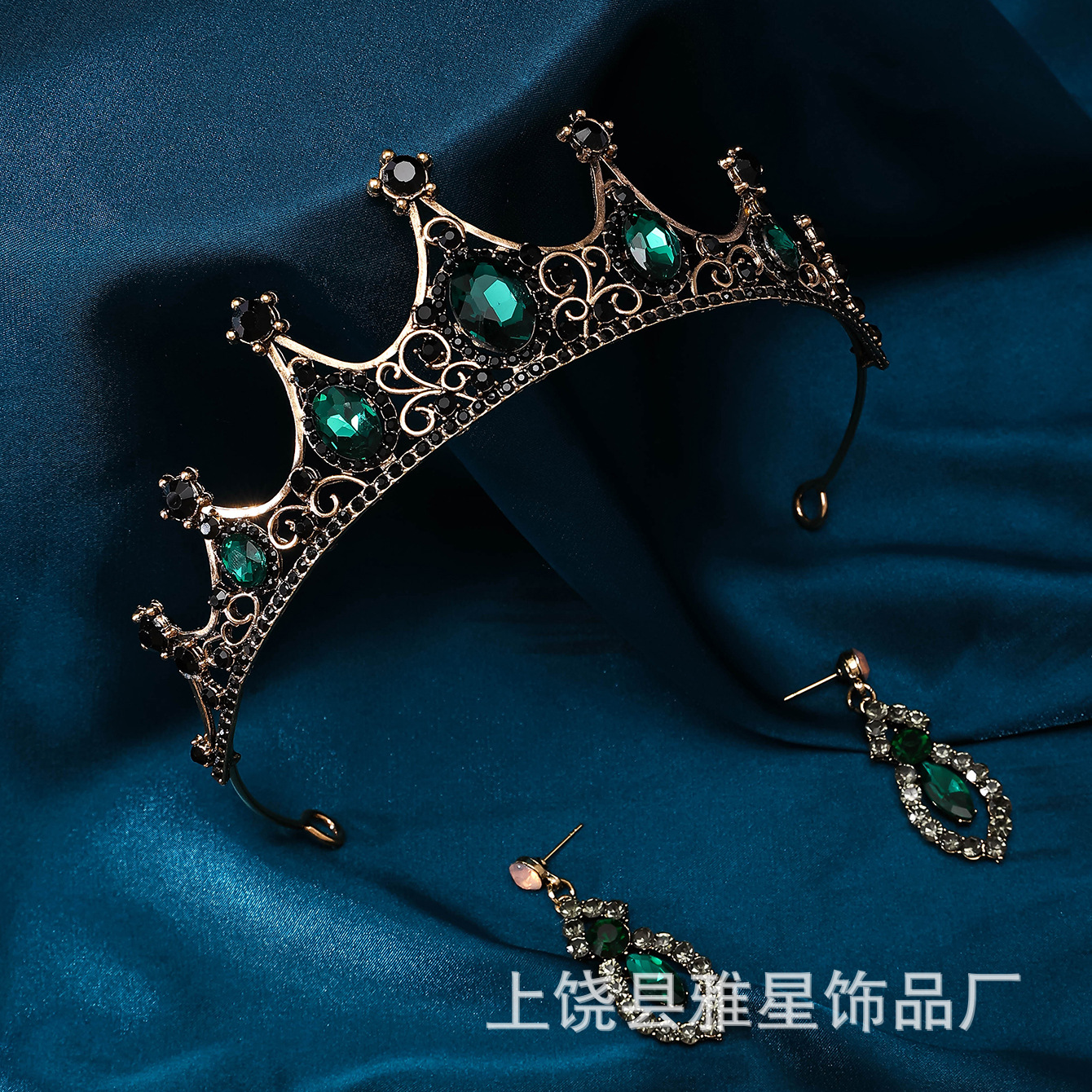 European and American cross-border luxurious and elegant bride jewelry sets, hair accessories, ornaments, high-end wedding necklaces, earrings, crowns Application Scenario