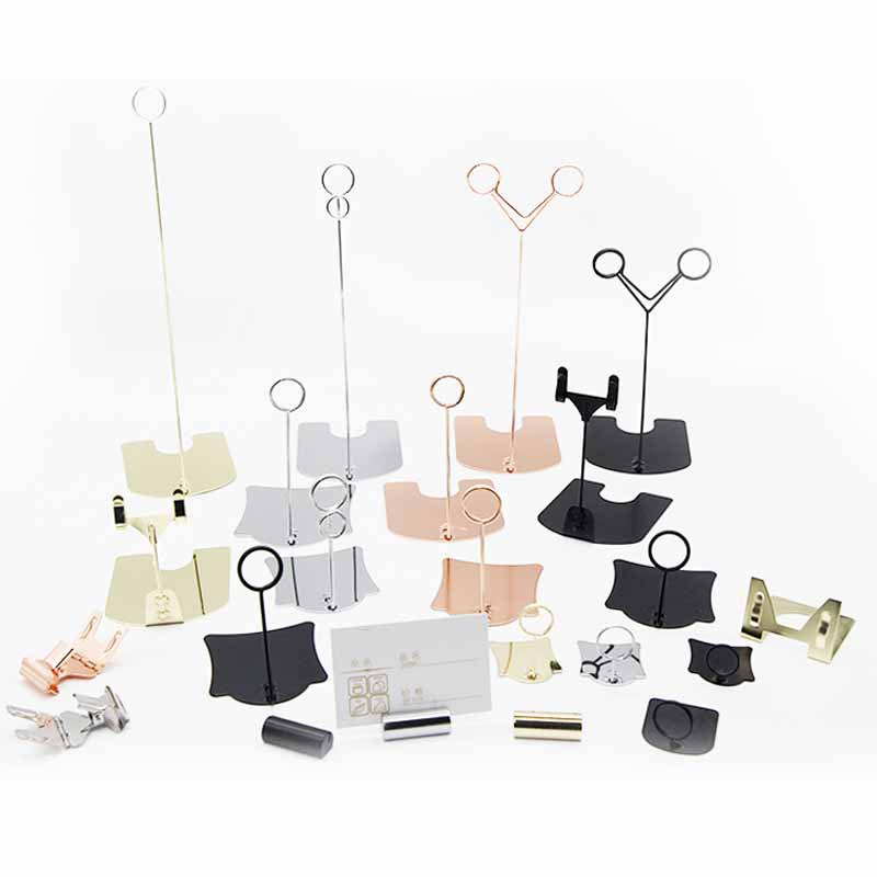 Stainless steel label clamps, hardware clamps, metal advertising clamps, bread product price tag clamps, POP price tag clamps, wholesale baking exhibition stand price base, fruit store product indication stand, dessert counter display fixed accessories Item Picture