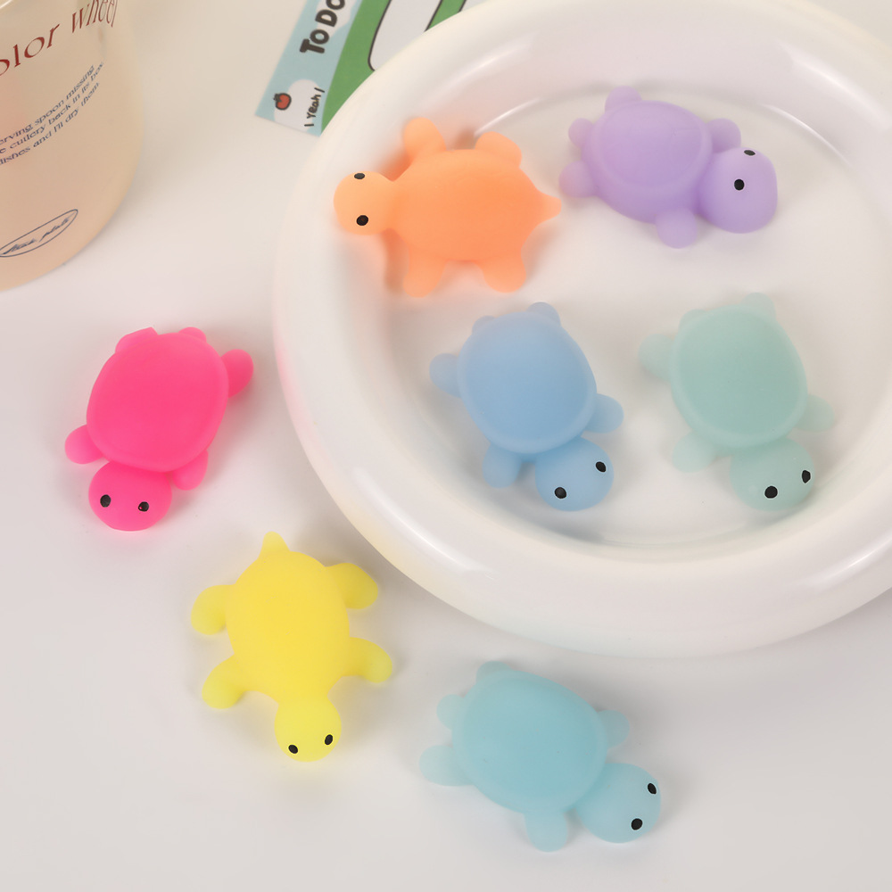 Super cute little turtle stress-relieving toy, adorable animal TPR soft rubber kneading fun, children's prank prank, hand-kneaded dumplings
