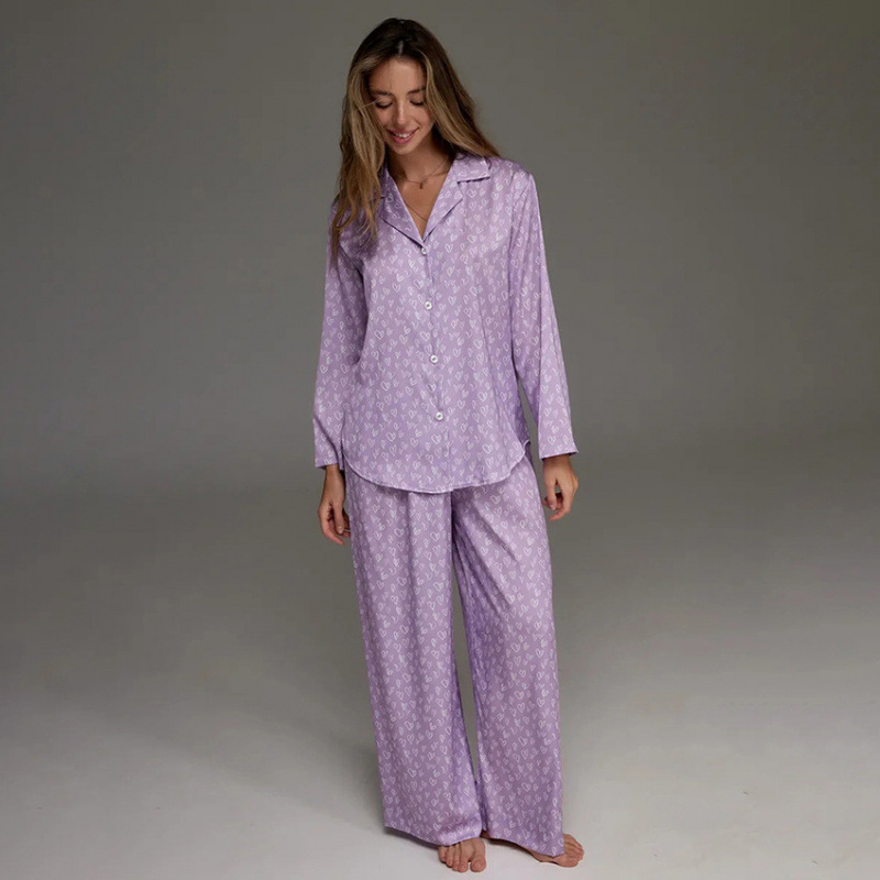 Spring/Summer 2025 new heart-shaped printed top and long pants two-piece set, European and American style pajamas, suitable for women to wear as outerwear Application Scenario