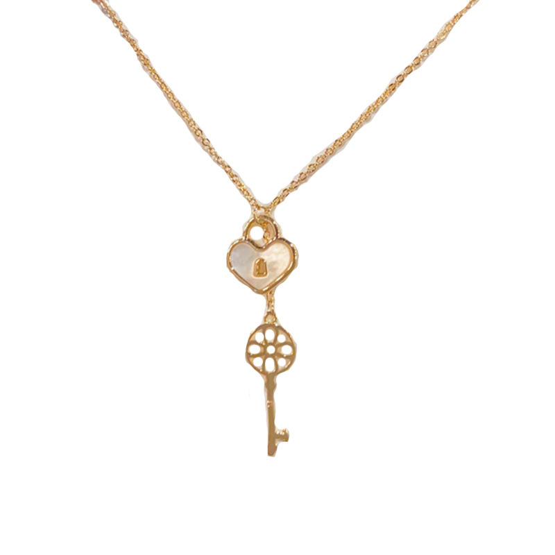 Korean style, fashionable design sense, heart lock, key, tassel pendant necklace, unique, light luxury, versatile collarbone chain for women Item Picture