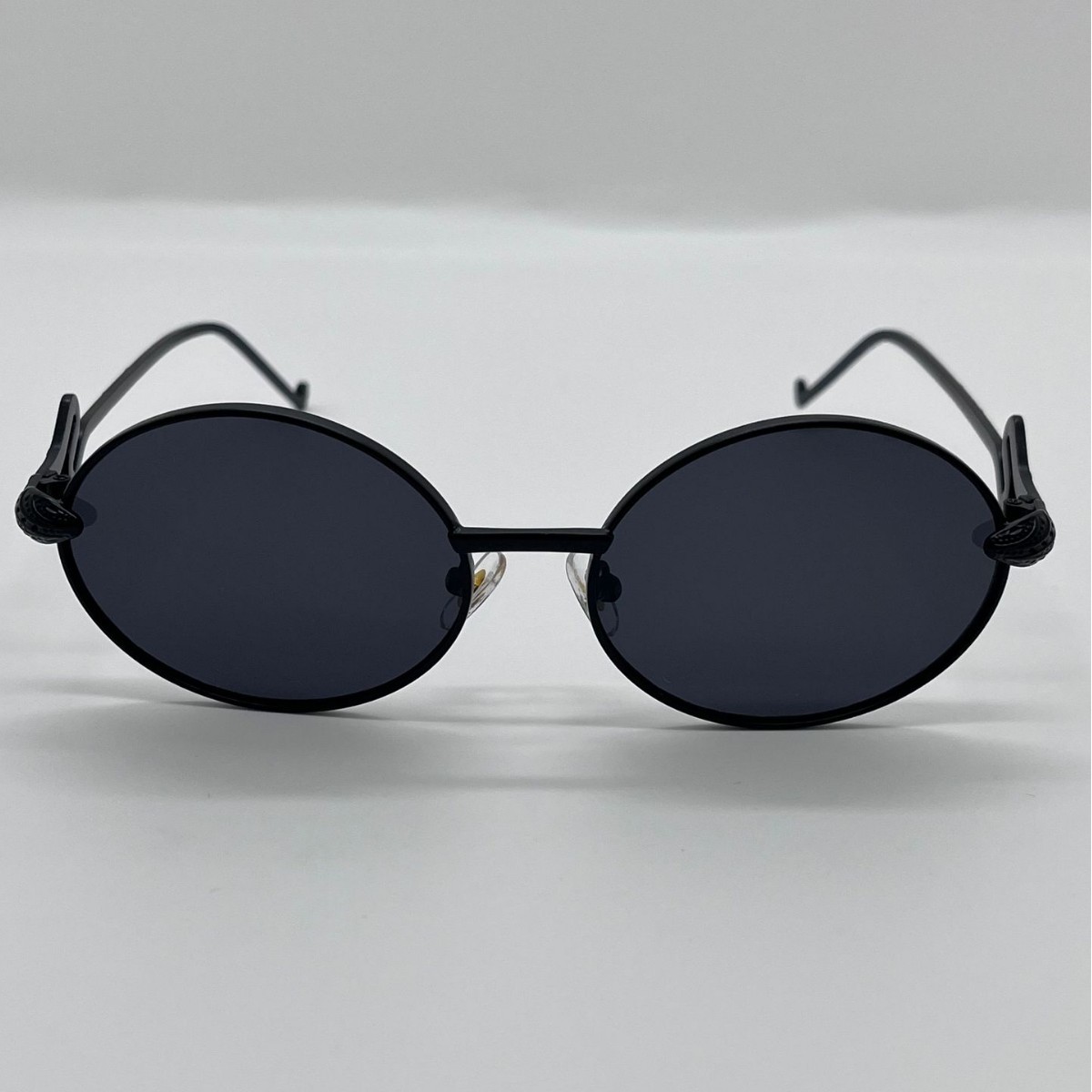 Niche snake-patterned temple sunglasses for both men and women, retro metal round-framed sunglasses, personalized style, internet-famous glasses details Picture