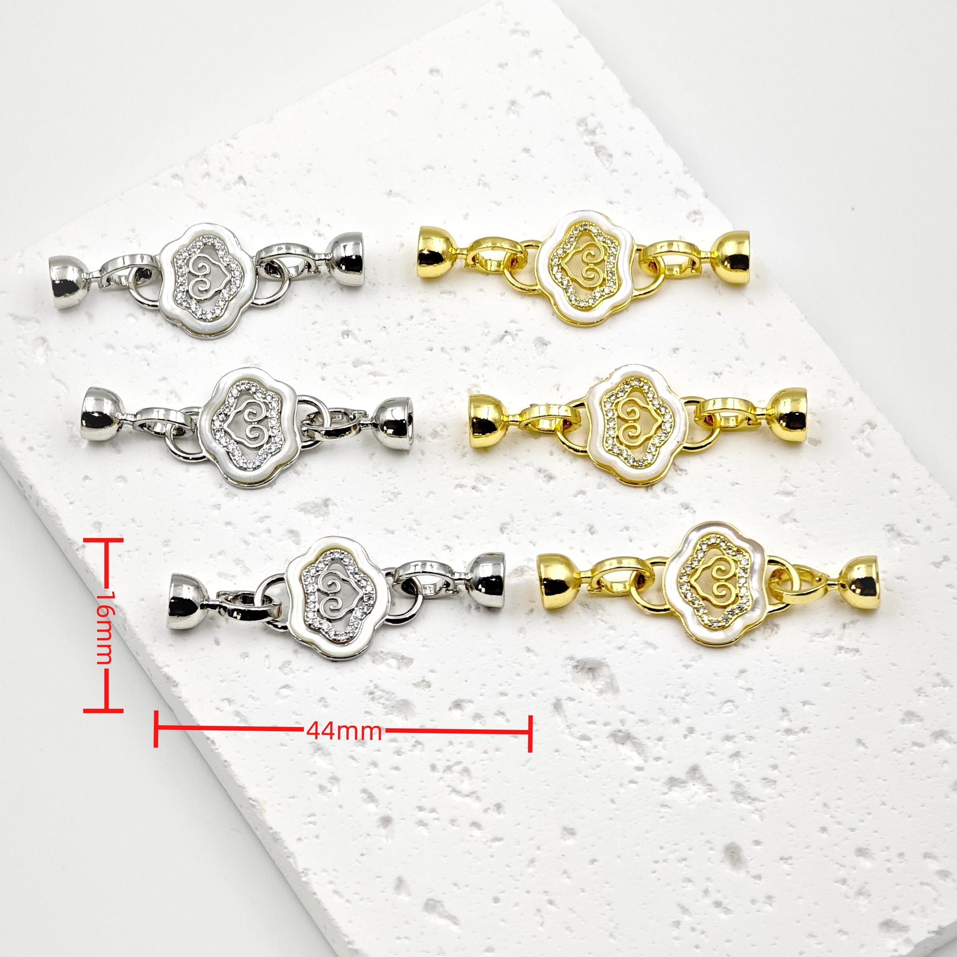 18k gold-plated necklace DIY accessories, mother-and-child clasp, auspicious cloud Ruyi peace lock, mother-of-pearl sweater chain connection buckle wholesale Specification image