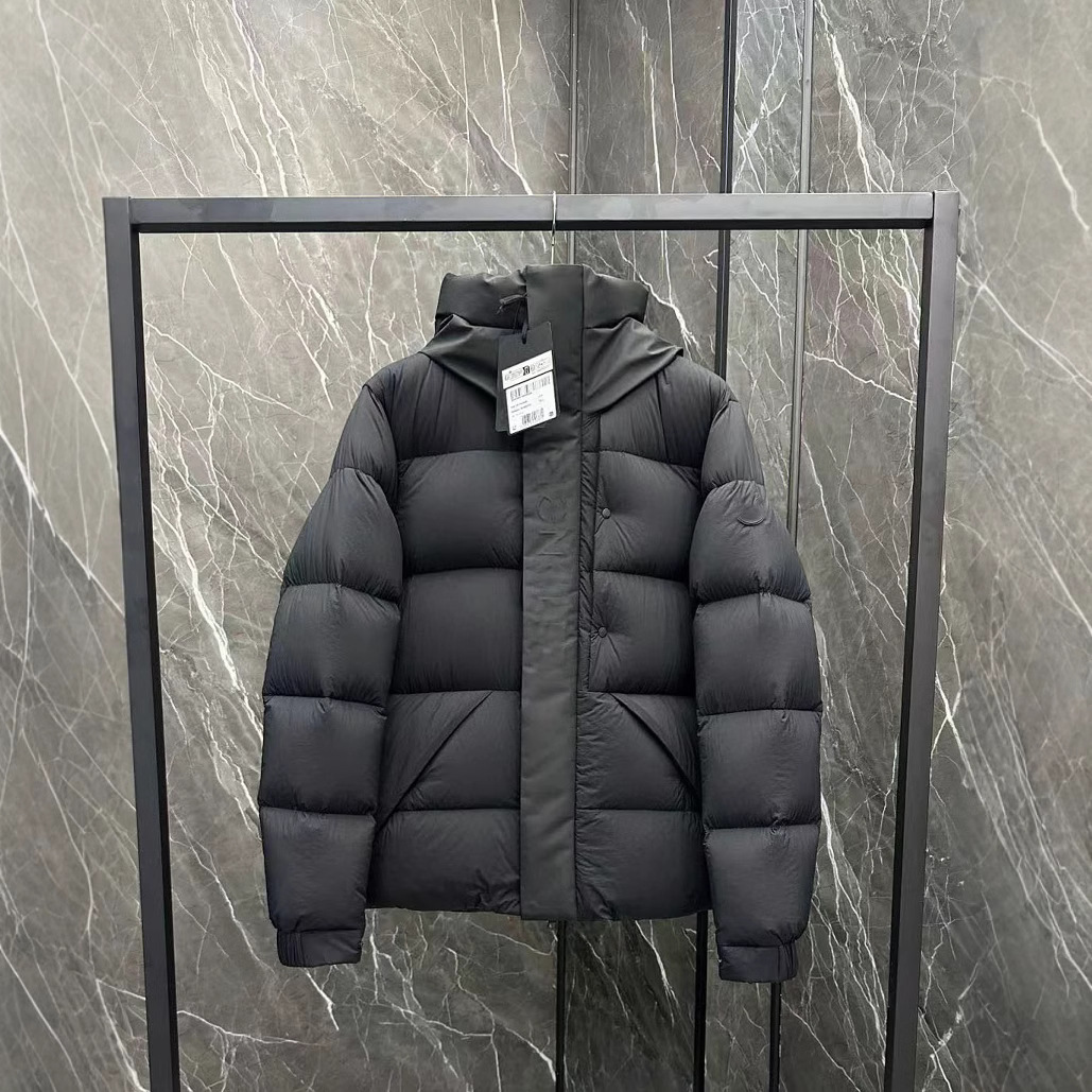 95 White goose down 700 Fluffy Darth Vader men feather coat