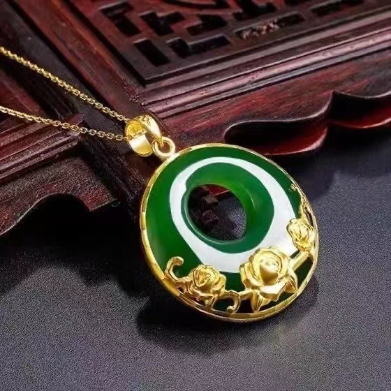 Gold rose, jade, peace pendant, brass gilded flower, noble lady, retro pendant necklace details Picture