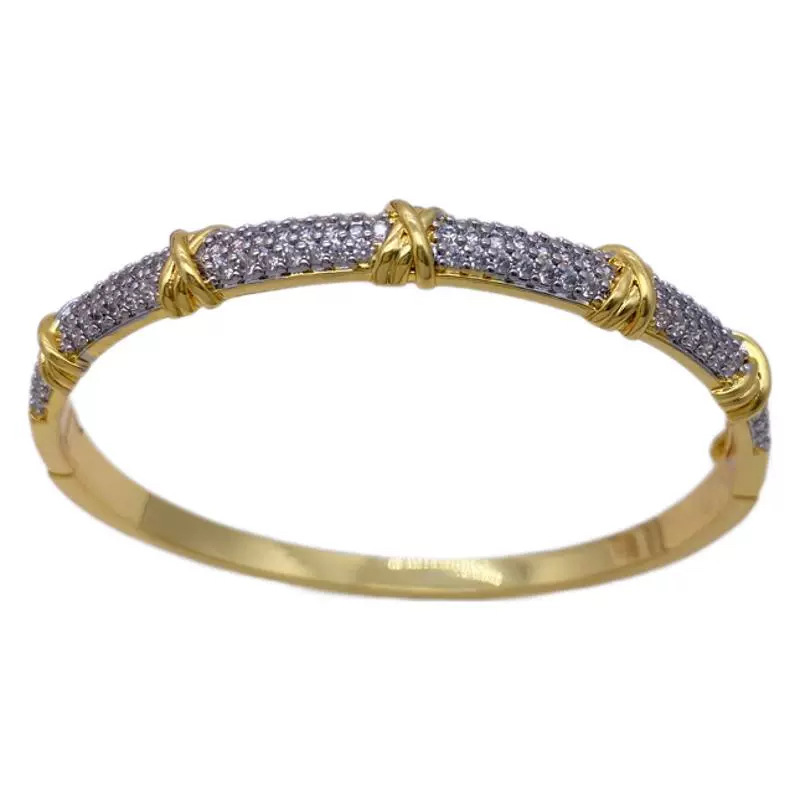 Wholesale of Korean ins Zircon bracelets with a niche creative and simple design sense, French light luxury and high-end jewelry Item Picture