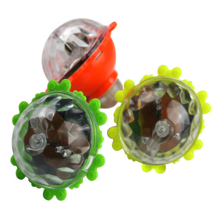 Wholesale of popular toys at street stalls: colorful glowing lace gyroscopes, flashing gyroscopes, and glowing toys Item Picture