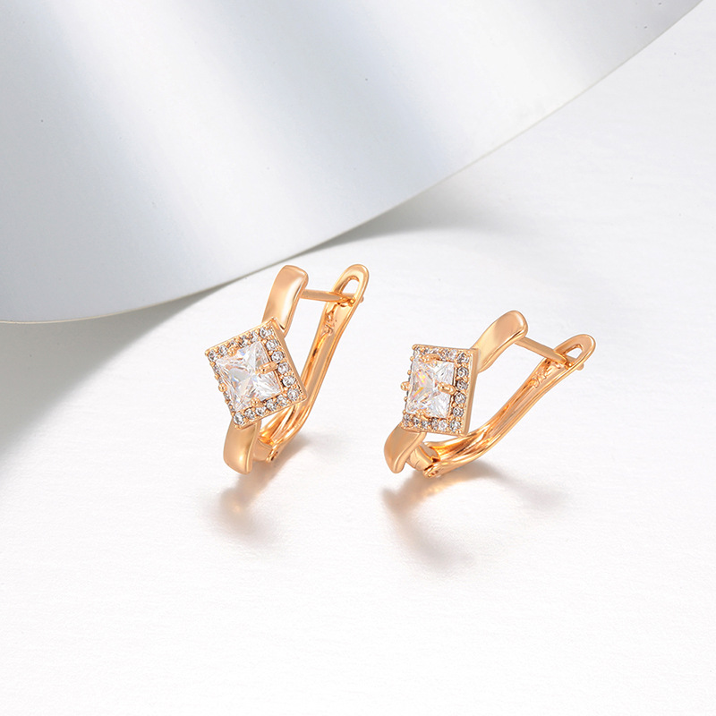 Xuping retro style geometric square Russian straight needle ear buckle copper alloy plated 18k color fashionable cross-border earrings for women Specification image