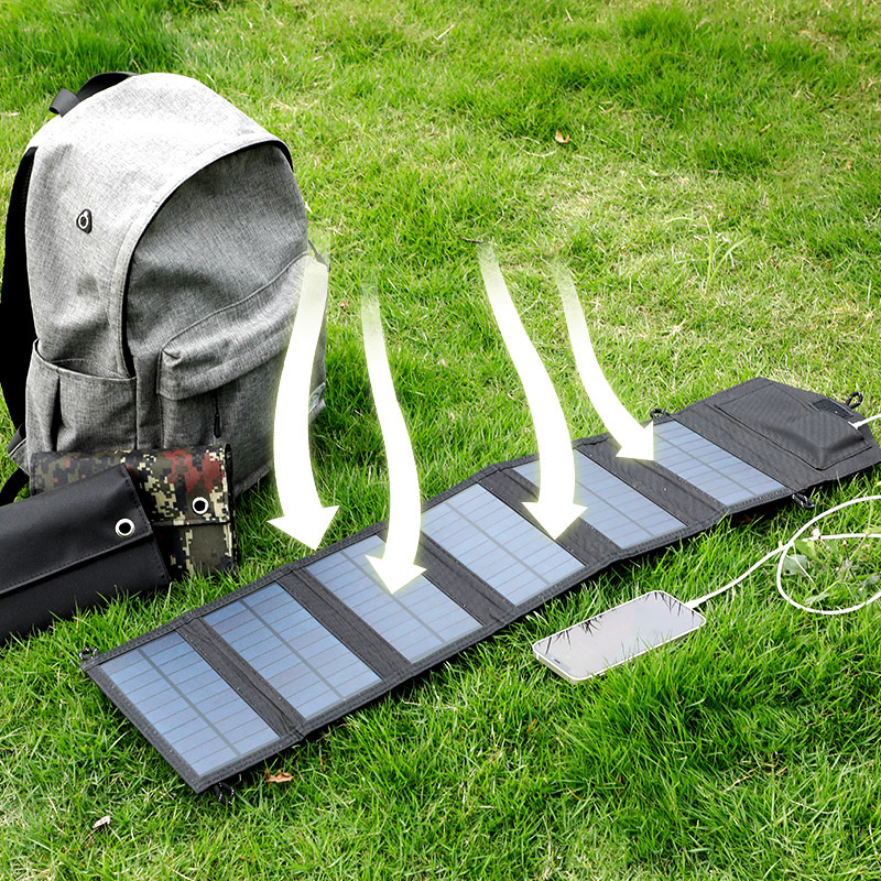 Cross-border exclusive 15W camping portable solar panel folding outdoor 5V USB solar panel folding Application Scenario