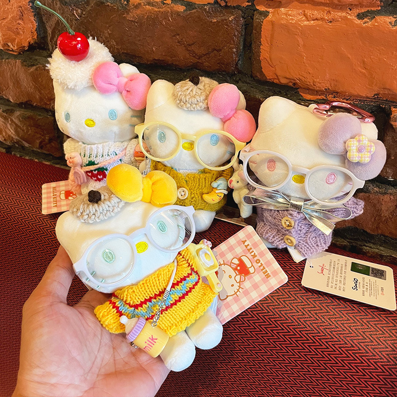 Genuine kt pendant, HelloKitty Sanrio plush toy, keychain, cute bag pendant gift details Picture