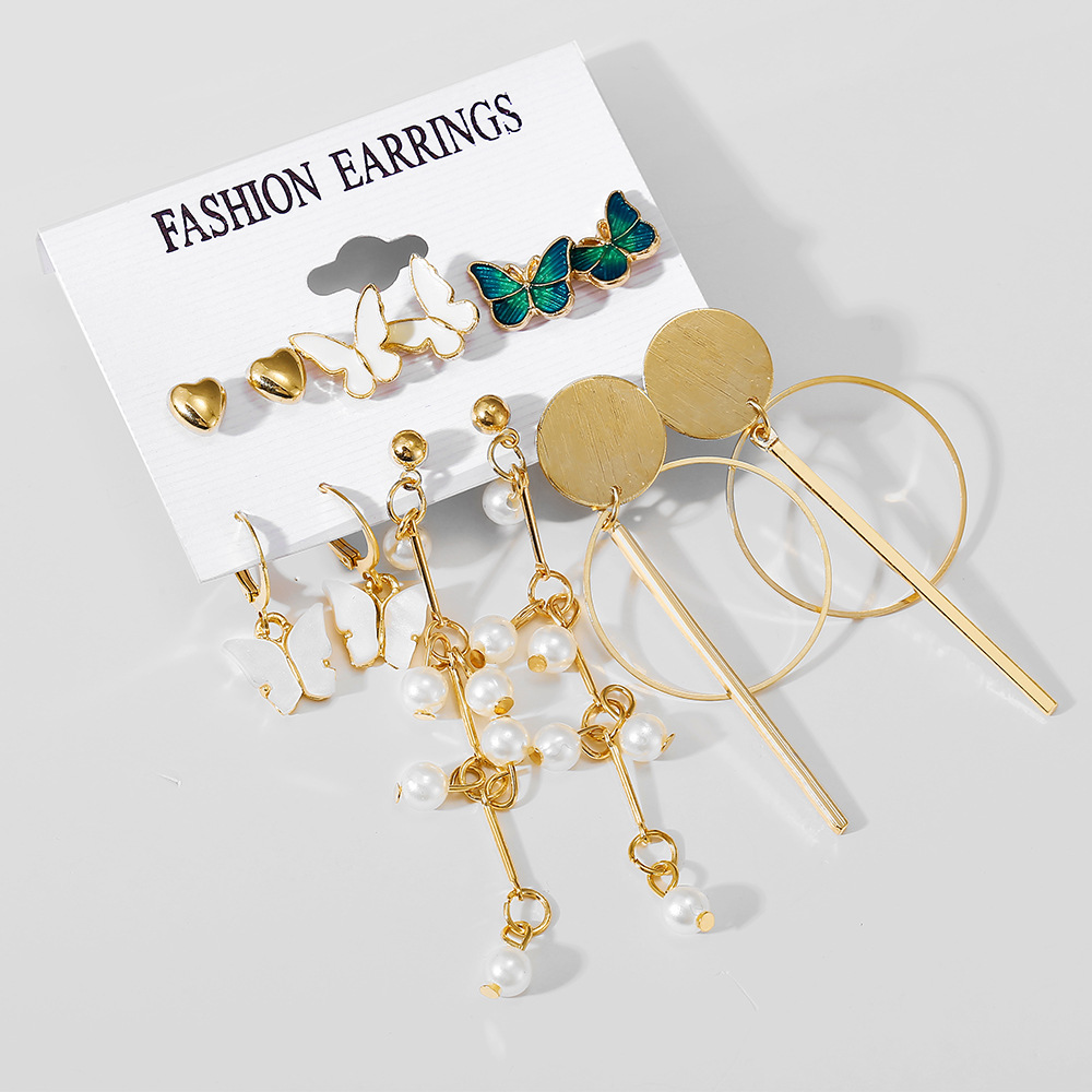 A new 6-piece set of creative French retro gold earrings with pearl-like inlays for cross-border women from Europe and America details Picture