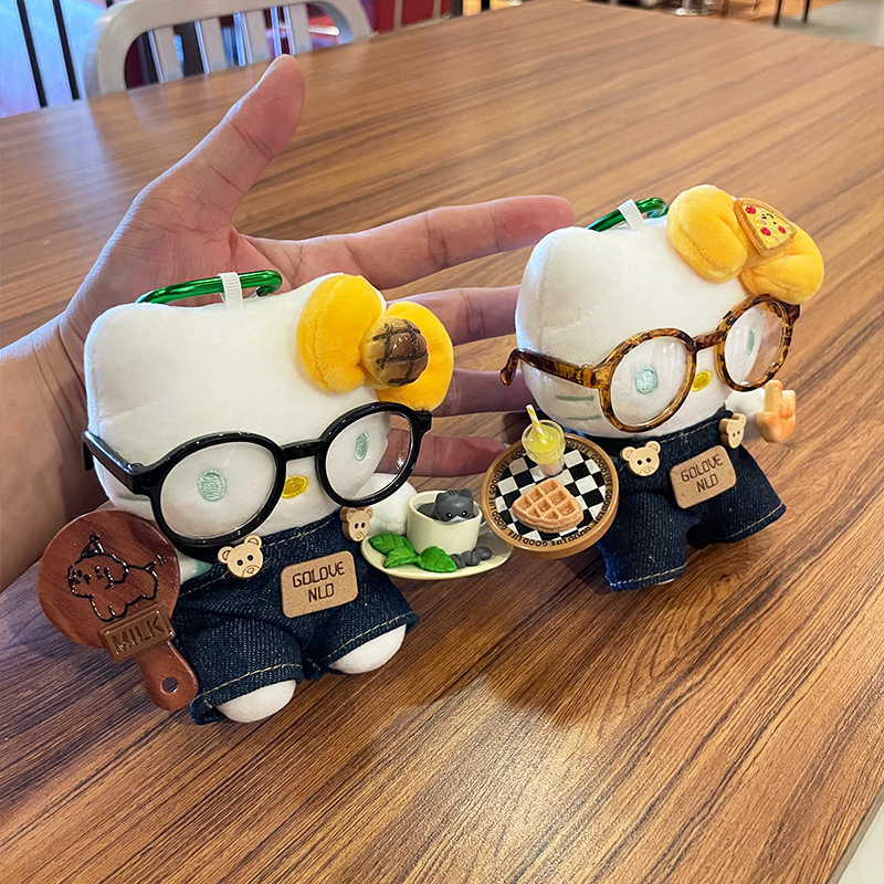 hellokitty small pendant, plush toy, bag pendant, cute kitty genuine keychain pendant Application Scenario