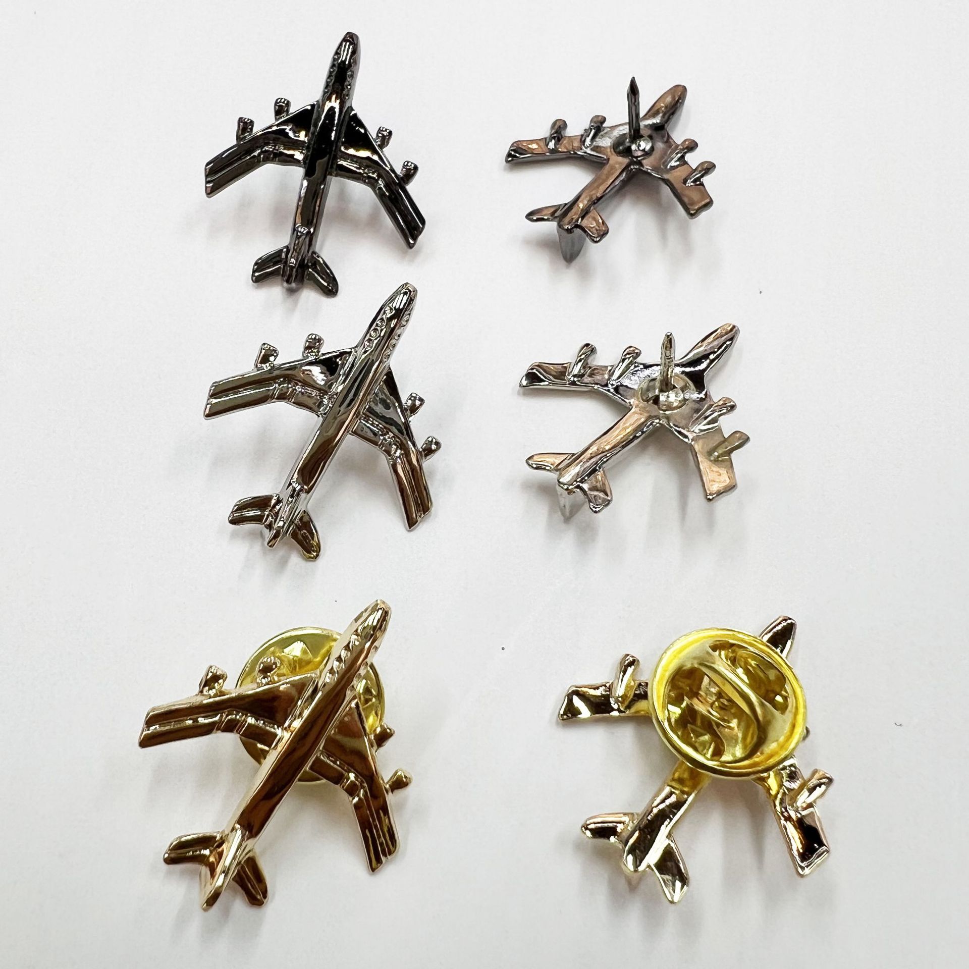 徽章/谷子/金属冰箱贴/吧唧/滴油胸针徽章细节图