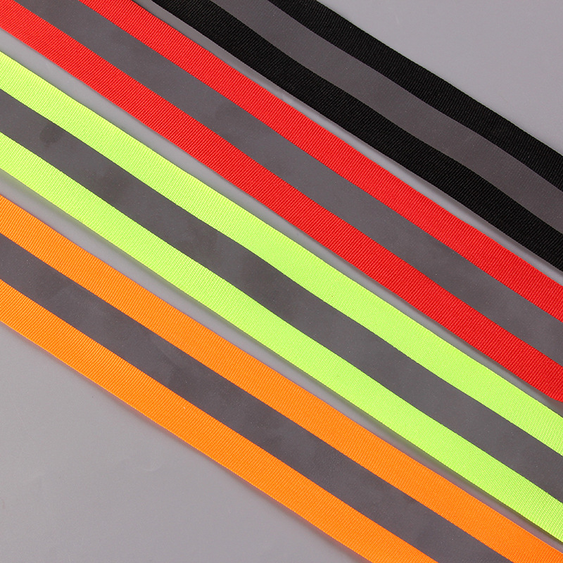 High-brightness intermediate reflective strip webbing 2cm from the manufacturer, available for wholesale of clothing reflective accessories, fluorescent green 1cm reflective tape Specification image